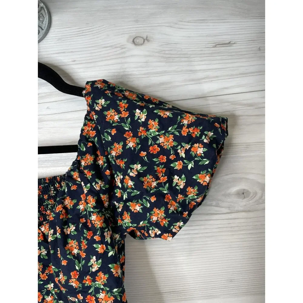 Old Navy Shirt Womens XS Navy Floral SS‎ Vee Trapeze Smocked Puff Sleeve